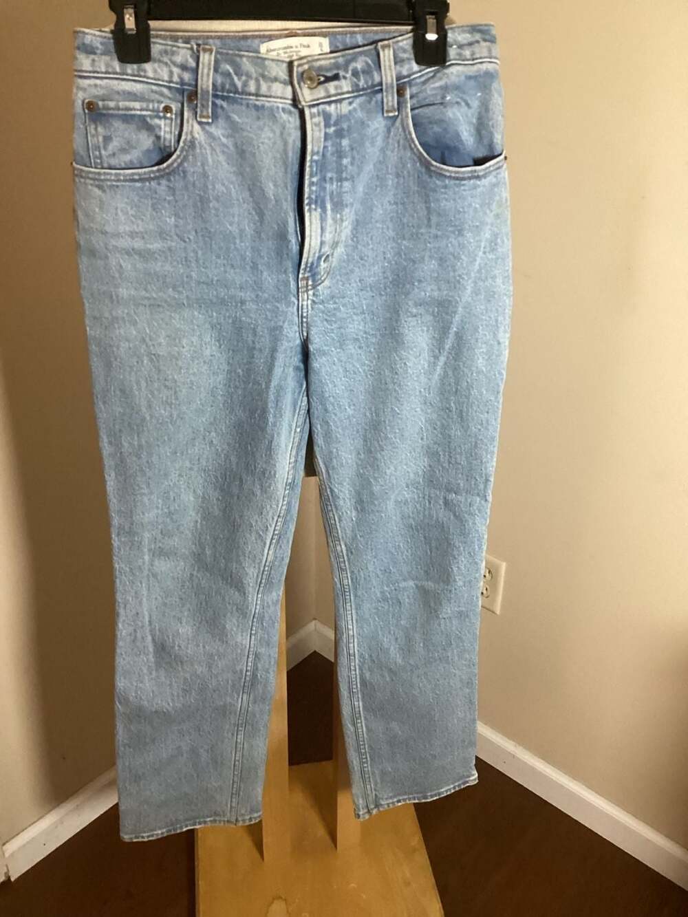 Abercrombie & Fitch The 90s Straight Ultra High Rise Jeans Size 28 6S Blue